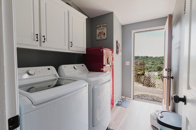 17105 Wilson, Royal Oaks, CA 95076