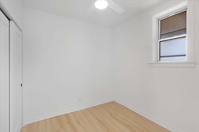 6977 N Bell Avenue 3, Chicago, IL 60645