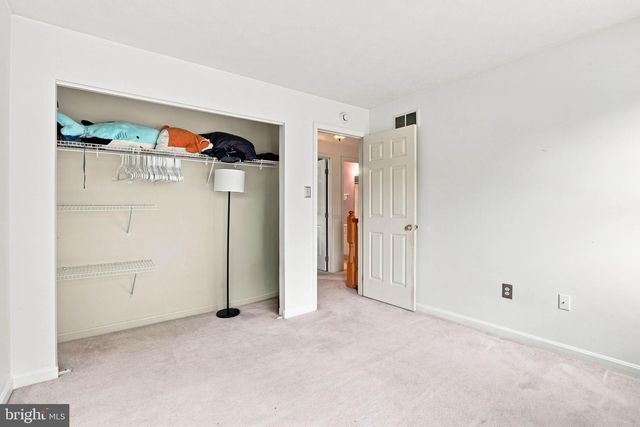 3135 RAINTREE RD, York, PA 17404