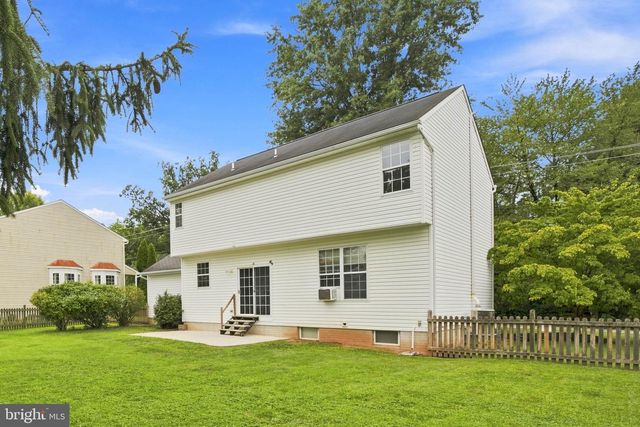 3135 RAINTREE RD, York, PA 17404