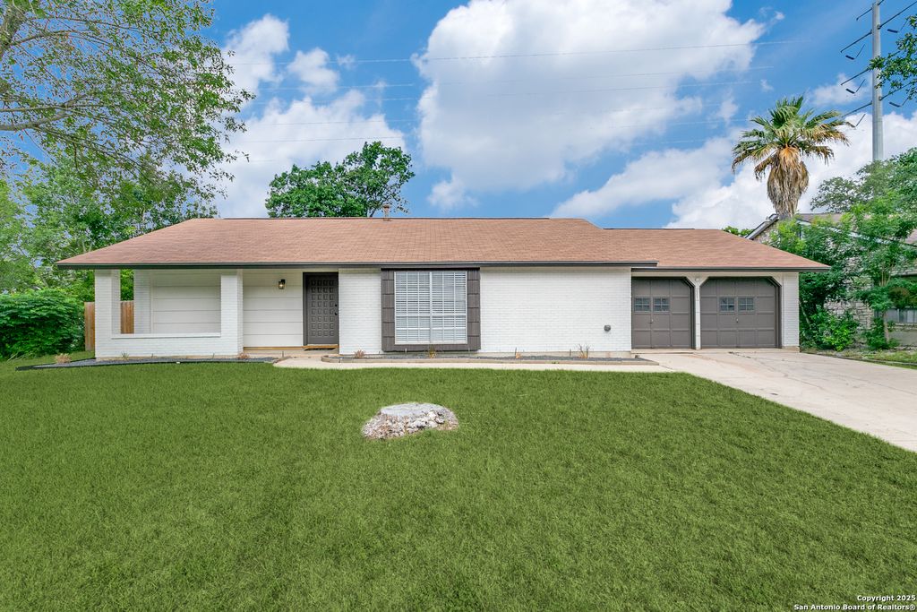 9207 Overton, San Antonio, TX 78217