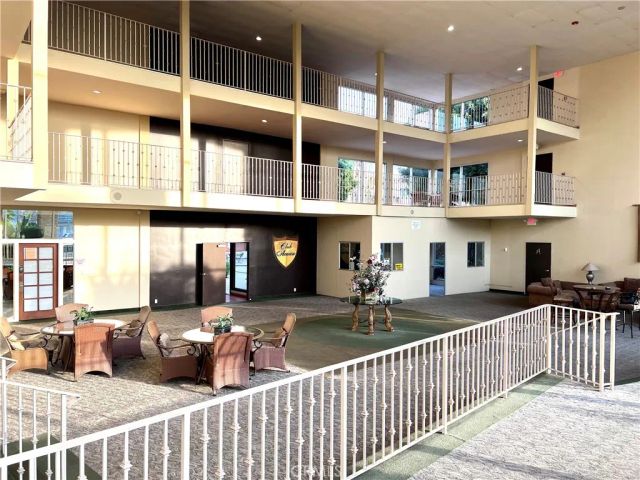 400 N Acacia Avenue A17, Fullerton, CA 92831