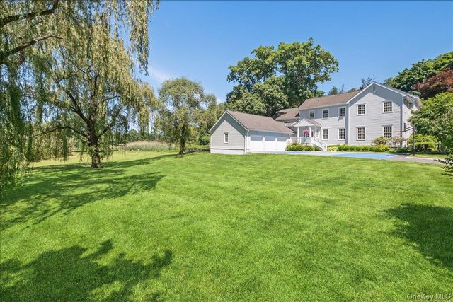 3 Oak Lane, Larchmont, NY 10538