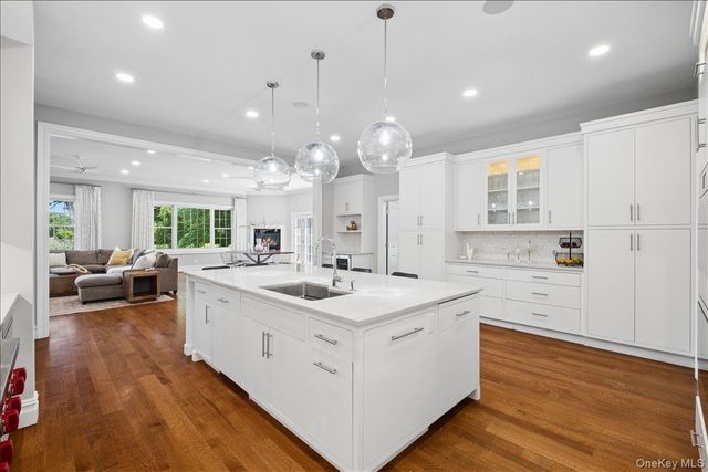 3 Oak Lane, Larchmont, NY 10538