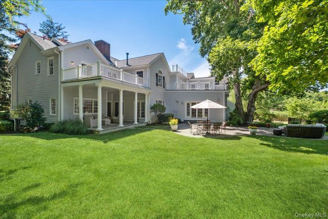 3 Oak Lane, Larchmont, NY 10538