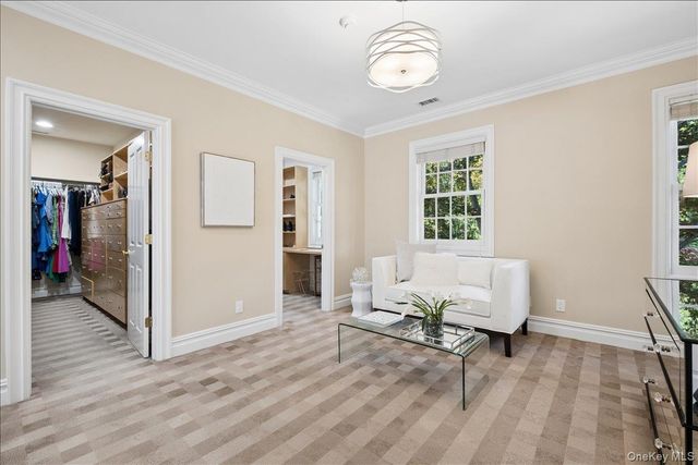 3 Oak Lane, Larchmont, NY 10538