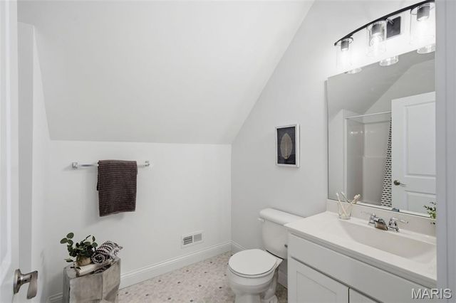 4122 Nebraska Avenue, St Louis, MO 63118