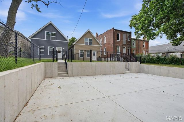4122 Nebraska Avenue, St Louis, MO 63118