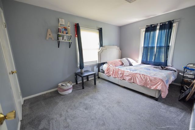 1400 W County Road 1200 N, Muncie, IN 47303