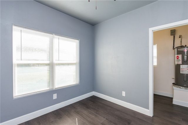 2407 Mary St, Corpus Christi, TX 78405