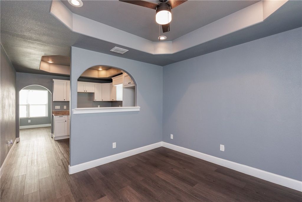 2407 Mary St, Corpus Christi, TX 78405 — photo 4