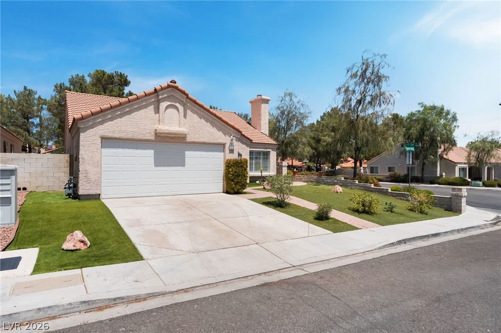 9028 Cypress Point Way, Las Vegas, NV 89117 — photo 5