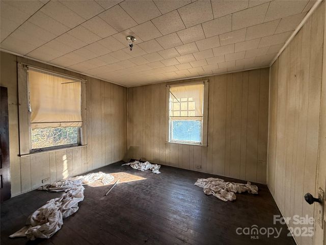 289 S French Broad Avenue, Asheville, NC 28801