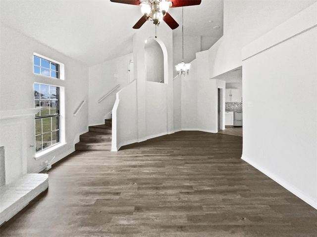 1726 Hillcrest Court, Balch Springs, TX 75180