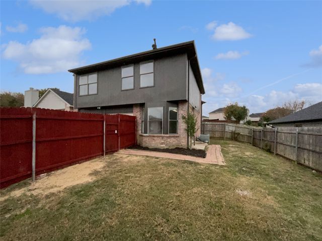 1726 Hillcrest Court, Balch Springs, TX 75180
