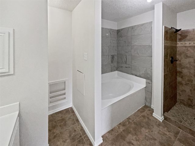 1726 Hillcrest Court, Balch Springs, TX 75180