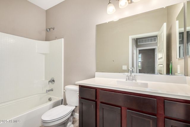 10428 S 54TH Lane, Laveen, AZ 85339