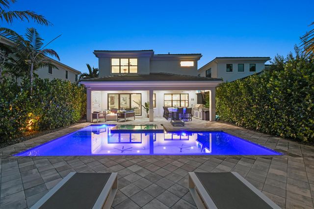 13418 Artisan Circle, Palm Beach Gardens, FL 33418