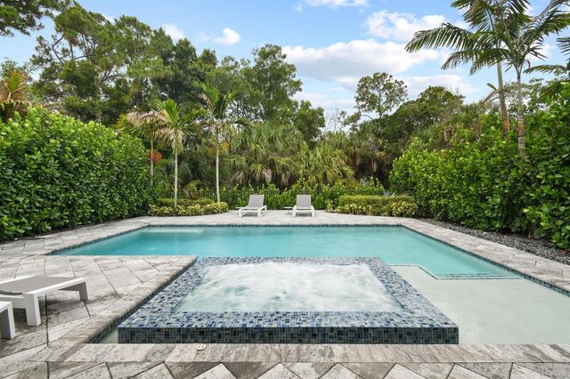 13418 Artisan Circle, Palm Beach Gardens, FL 33418