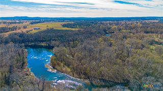 1750 River Trail, Seguin, TX 78155