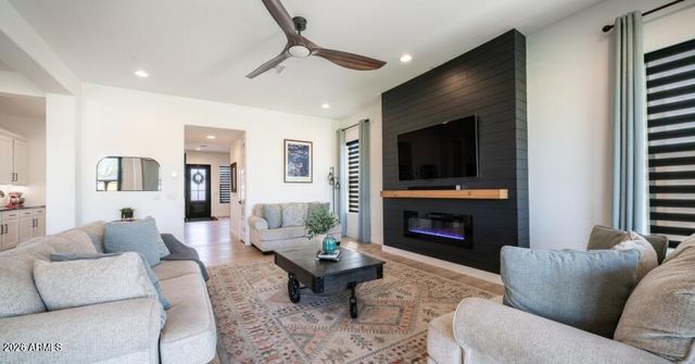 5928 E SIERRA MORENA Street, Mesa, AZ 85215