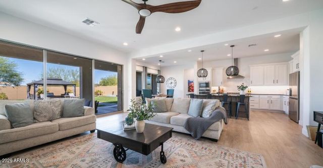 5928 E SIERRA MORENA Street, Mesa, AZ 85215