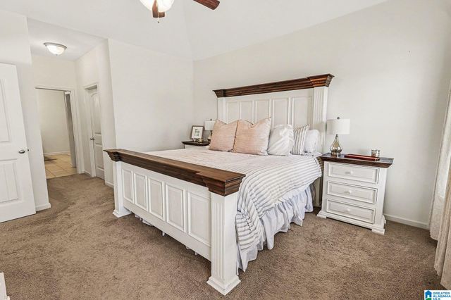 1104 PINE VALLEY DRIVE, Calera, AL 35040