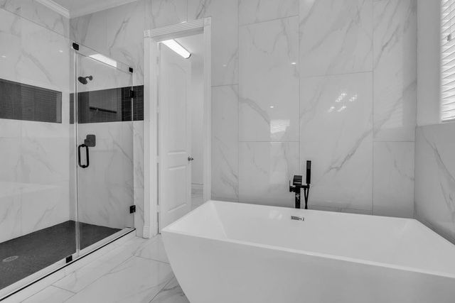 15 Winterhaven Lane, Montgomery, TX 77356