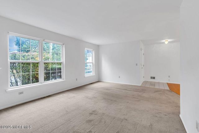 357 Volley Court, Wall, NJ 07719