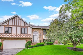 9350 Windsor Parkway, Tinley Park, IL 60487