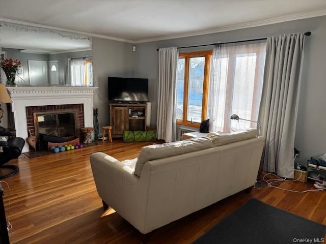 664 Knollwood Drive, West Hempstead, NY 11552