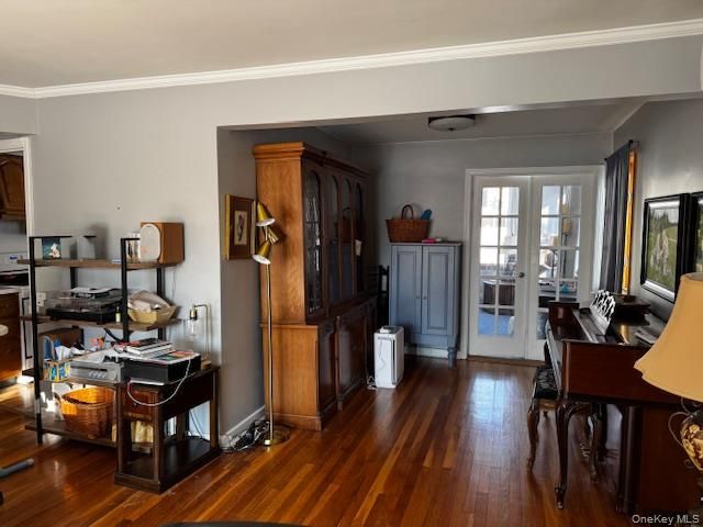 664 Knollwood Drive, West Hempstead, NY 11552