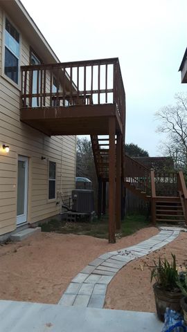 8214 Saylynn Lane B, Houston, TX 77075