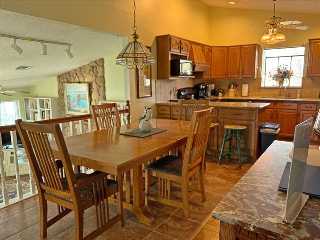 428 Dove Island, Livingston, TX 77351