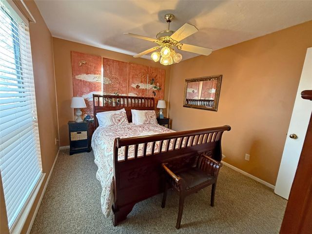 428 Dove Island, Livingston, TX 77351