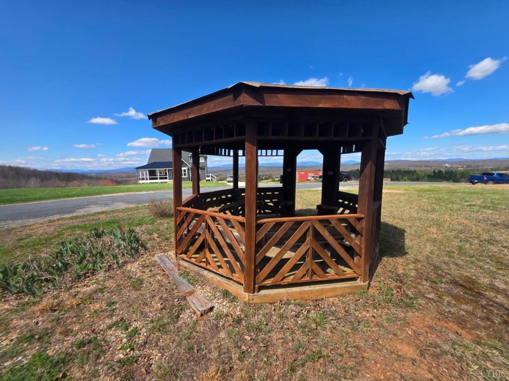 Image 14 of property listing at 0 Skyline Road, Appomattox, VA 24522
