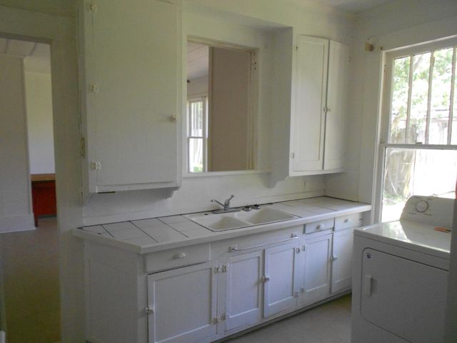 303 S 11th Ave., Hattiesburg, MS 39401