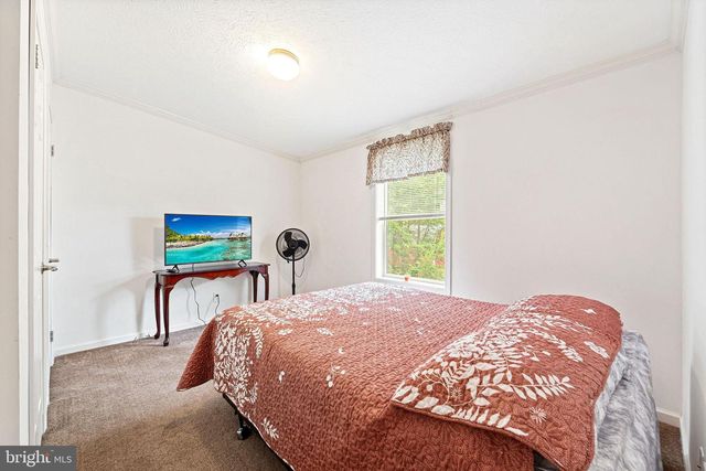58 SKYLINE DR, Sicklerville, NJ 08081