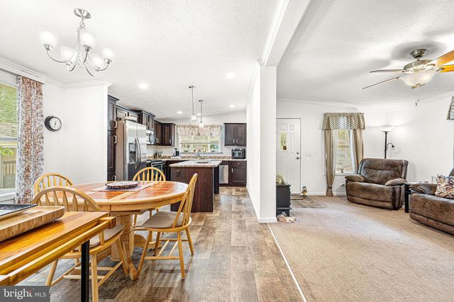58 SKYLINE DR, Sicklerville, NJ 08081