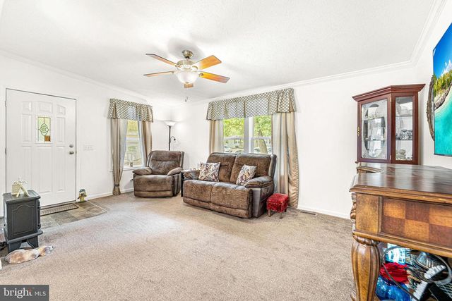 58 SKYLINE DR, Sicklerville, NJ 08081