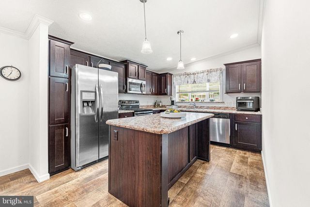 58 SKYLINE DR, Sicklerville, NJ 08081