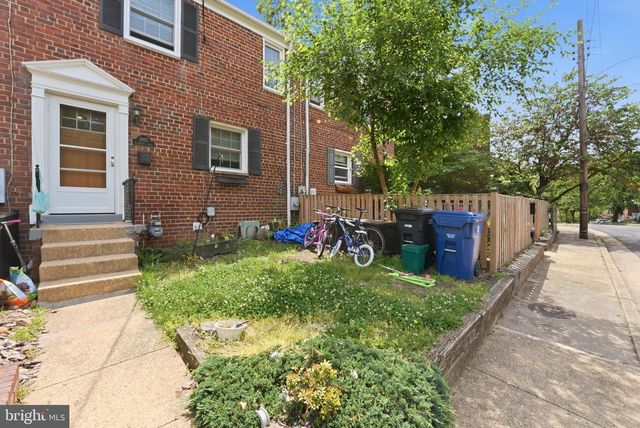 2953 SYCAMORE ST, Alexandria, VA 22305