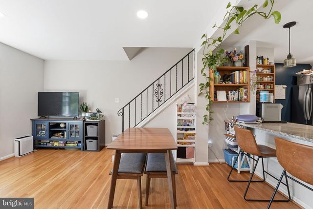 2953 SYCAMORE ST, Alexandria, VA 22305