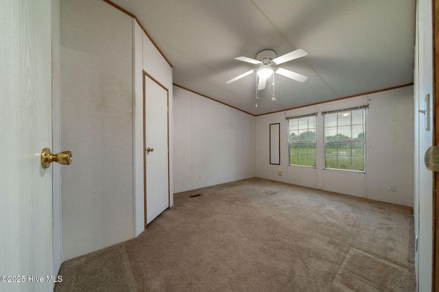 197 Tar Landing Road, Holly Ridge, NC 28445