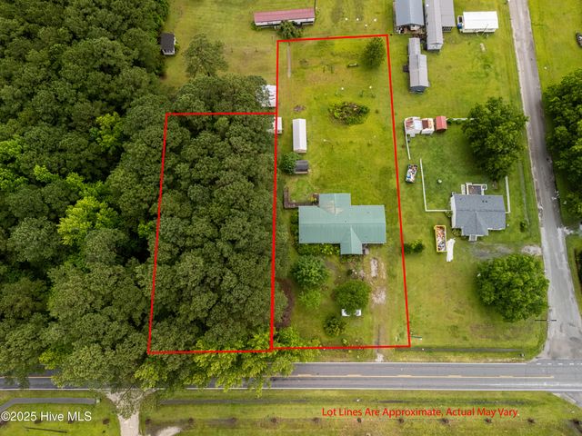197 Tar Landing Road, Holly Ridge, NC 28445