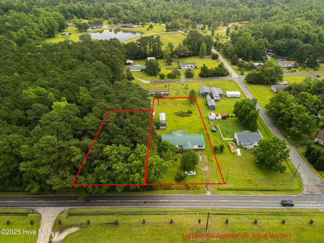 197 Tar Landing Road, Holly Ridge, NC 28445