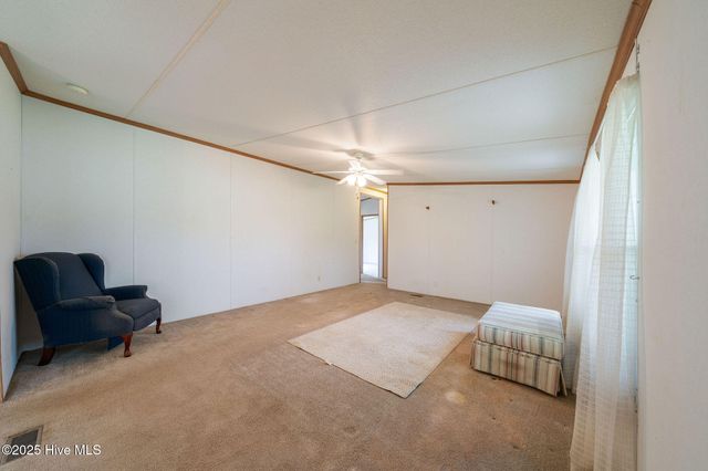 197 Tar Landing Road, Holly Ridge, NC 28445