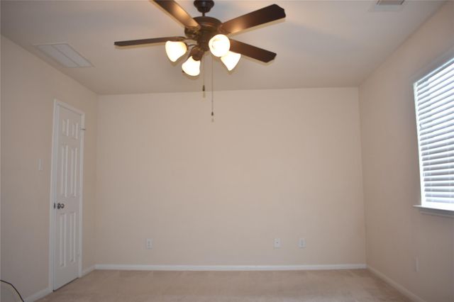 1747 Nichole Woods Drive, Houston, TX 77047