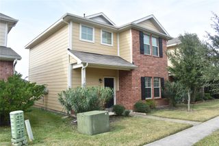 1747 Nichole Woods Drive, Houston, TX 77047