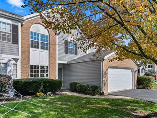 1849 Canterbury Court, Gurnee, IL 60031
